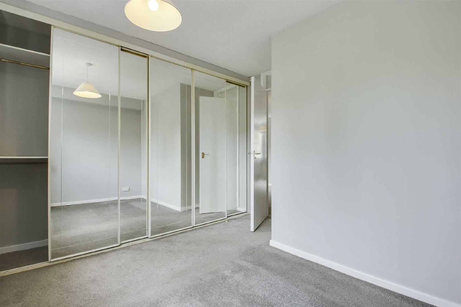 1 bed property in Bercham, Milton Keynes